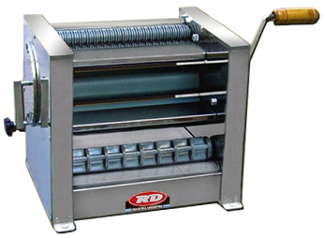 LM-Sobadora-fideero-raviolero-300mm (1)